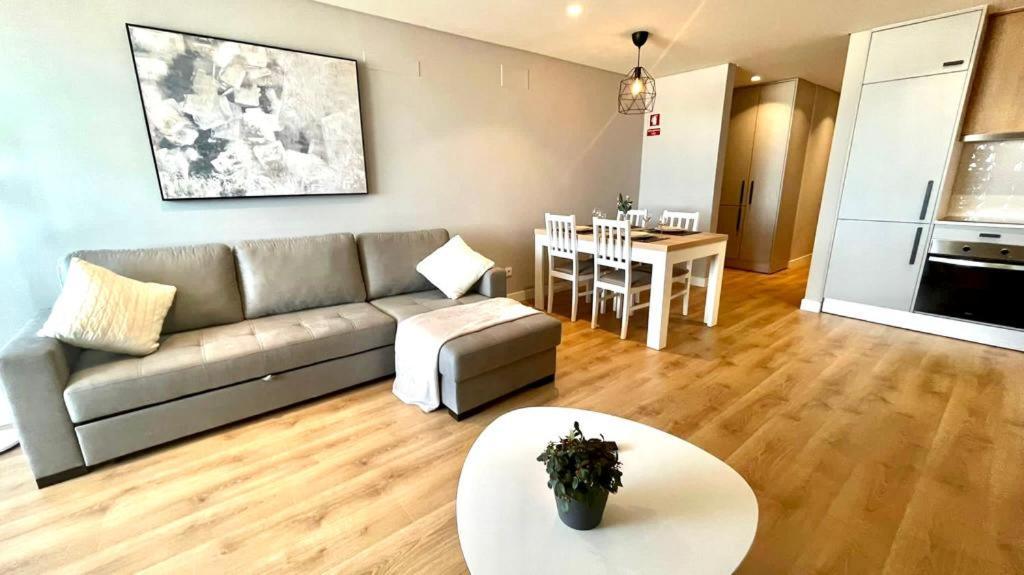 T2 Com Uma Vista Deslumbrante Sobre O Atlantico! Apartment Коста да Капарика Екстериор снимка