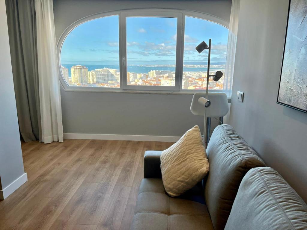 T2 Com Uma Vista Deslumbrante Sobre O Atlantico! Apartment Коста да Капарика Екстериор снимка